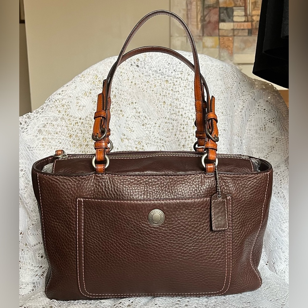 Coach Brown Leather Shoulder Bag with Tan Handles - Picture 2 of 16